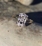 14k gold two tone Deco filigree diamond glove shield estate ring