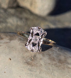 14k gold two tone Deco filigree diamond glove shield estate ring