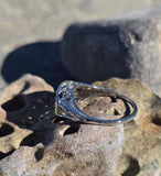 18k white gold filigree Art Deco blue sapphire and diamond estate ring