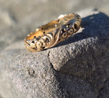 14k gold floral flower antique wedding band - size 6.7