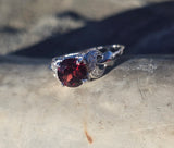 18k white gold Deco garnet and diamond estate ring