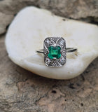 Platinum emerald and diamond estate Art Deco c.1920's ring