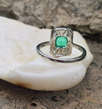 Platinum emerald and diamond estate Art Deco c.1920's ring