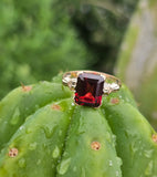 10k gold Deco garnet estate solitaire ring