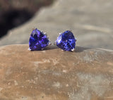 14k white gold tanzanite stud earrings