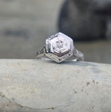 14k gold white gold c.1920's filigree diamond ring