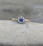 14k gold two-tone blue sapphire solitaire estate ring