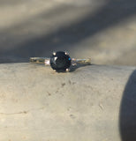 14k gold two-tone dark blue sapphire and diamond estate ring