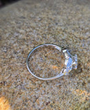 platinum filigree c.1920's Art Deco diamond estate ring Hold