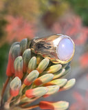14k gold cabochon chalcedony estate ring