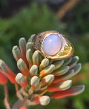 14k gold cabochon chalcedony estate ring