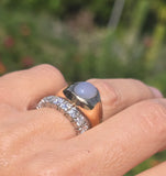 14k gold cabochon chalcedony estate ring