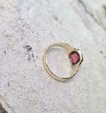14k gold Victorian cabochon garnet antique ring