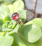 14k gold Victorian cabochon garnet antique ring