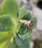 14k gold Victorian cabochon garnet antique ring