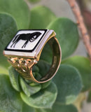 10k gold carved black & white horse cameo estate ring