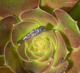 18k white gold Deco 12 diamond estate wedding stackable band