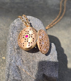 18k gold Robert Coin Granada diamond and ruby estate locket HOLD
