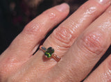 10ct gold green tourmaline solitaire estate ring