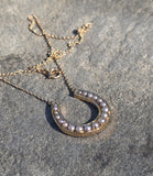 18ct gold horseshoe pearl necklace pendant