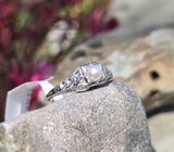 18k gold white gold c.1920's DECO filigree pearl ring -