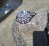 18k white gold Art Deco diamond vintage estate ring
