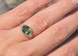 14k gold c.1920's filigree peridot antique ring