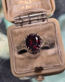 10k gold two-tone c.1920's c.1930's Deco filigree garnet ring