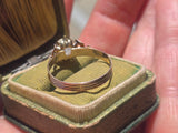 9ct gold Victorian moonstone antique ring