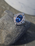 platinum c.1920's Deco estate blue sapphire and diamond antique ring