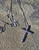 18k white gold diamond cross pendant necklace