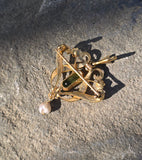 15ct gold late Victorian - Edwardian peridot & pearl brooch pin pendant