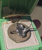 18k white gold diamond estate Art Deco c.30's filigree glove shield ring
