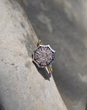18ct gold two tone diamond Art Deco spiderweb filigree antique ring