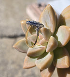 platinum top and 18ct gold two-tone Deco estate sapphire and diamond ring