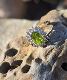14k gold two tone peridot and diamond estate ring
