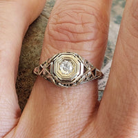 18k white gold Filigree Edwardian diamond Ring