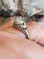 18k white gold Filigree Edwardian diamond Ring