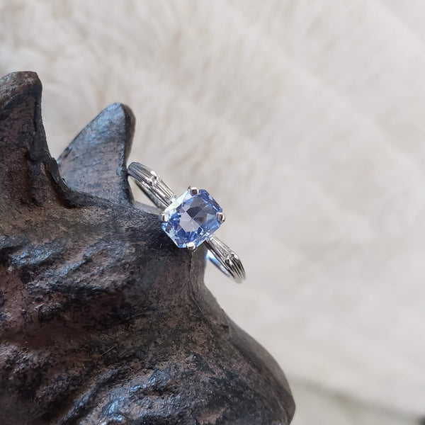 14k white gold vintage blue sapphire Retro ring