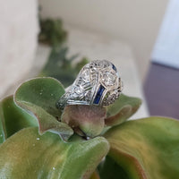 18k white gold vintage Art Deco Diamond & Sapphire filigree Ring
