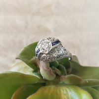 18k white gold vintage Art Deco Diamond & Sapphire filigree Ring