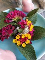 18k gold two tone vintage Deco Ruby filigree ring