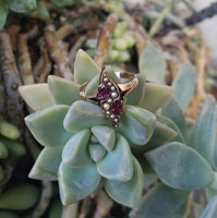 10k gold Victorian pearl & garnet  ring