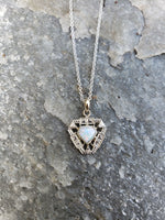 18k-14k white gold Opal DECO necklace pendant Belais