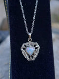 18k-14k white gold Opal DECO necklace pendant Belais