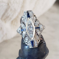 Platinum Diamond & Sapphire estate Art Deco c.20's filigree glove shield Ring