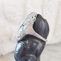 Platinum Diamond & Sapphire estate Art Deco c.20's filigree glove shield Ring