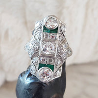 Platinum Deco c.20's Emerald & Diamond estate filigree glove shield Ring