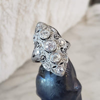 Platinum Diamond estate Art Deco c.20's filigree glove shield Ring