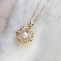 14k gold pearl necklace pendant